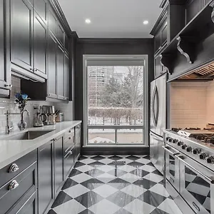Casa de hóspedes E Residential Luxury, Toronto